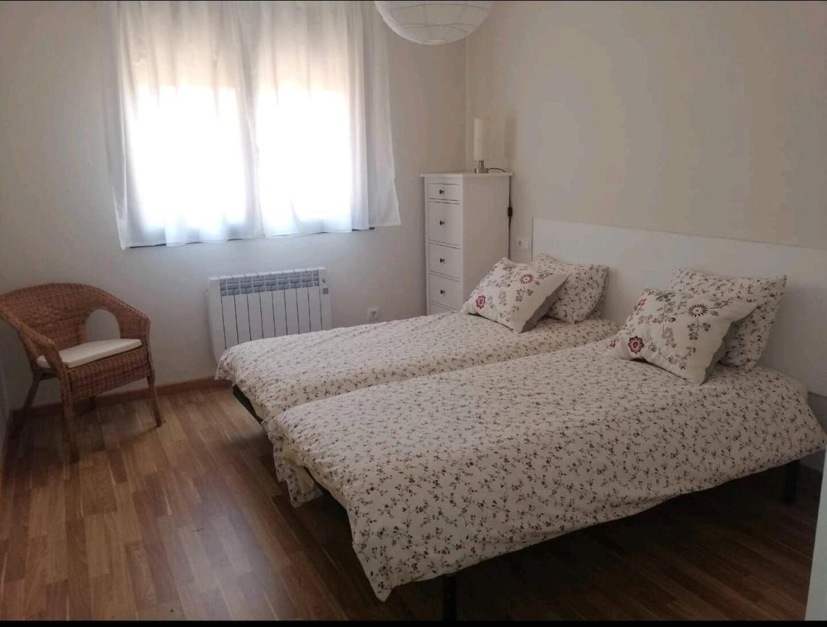 Apartamento La Montanesa En Ainsa, Bonito Apartamento Con Grande Terraza Eksteriør bilde
